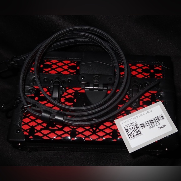 Louis Vuitton Petite Malle Red Black Leather Black Hardware RARE - Picture 10 of 12